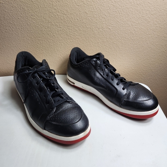 Nike Air Jordan Mens |16| Black Leather Classic 82 Low Top Sneakers main image 11